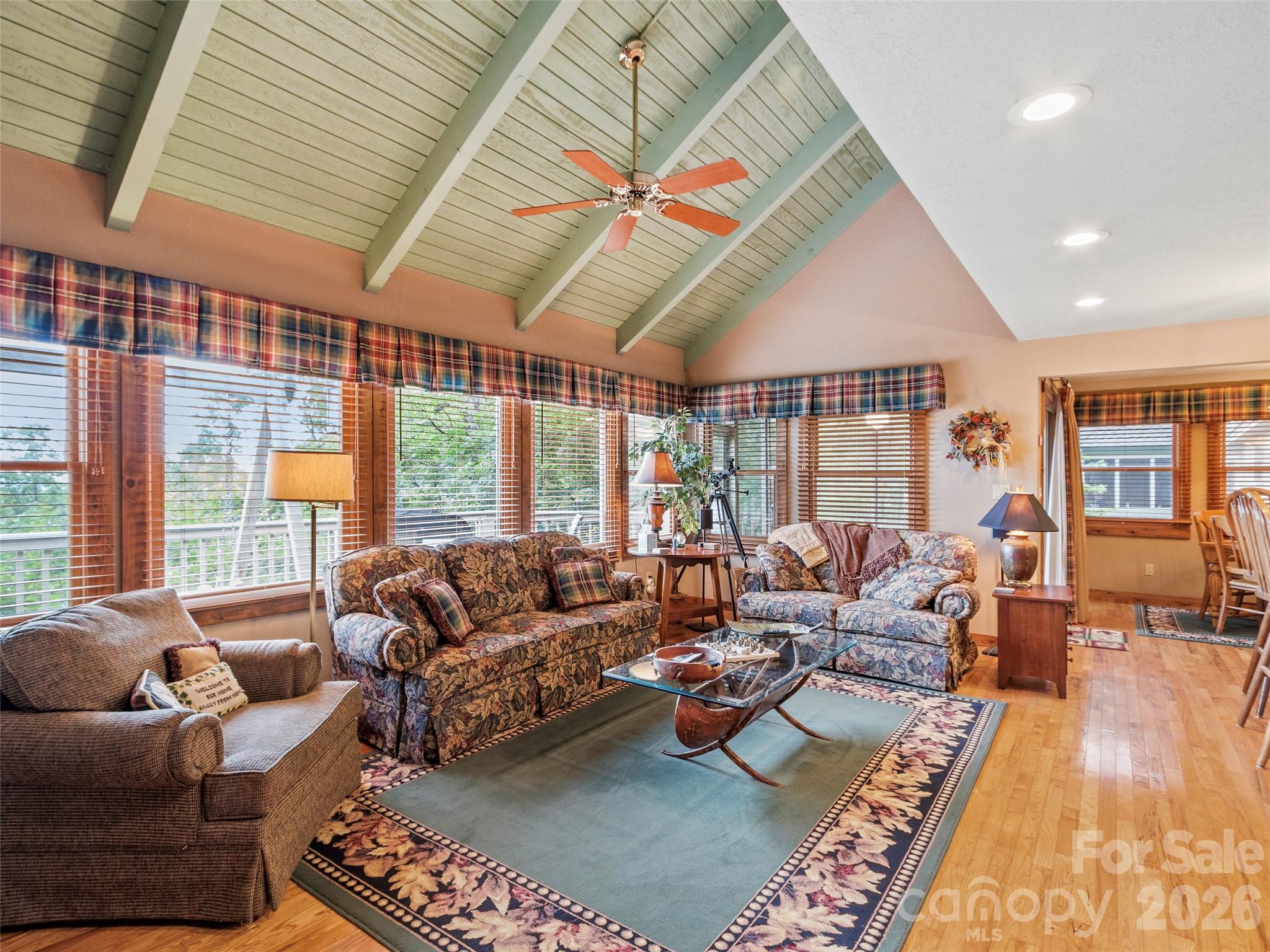 21 Ivy Ridge Road Burnsville NC 28714