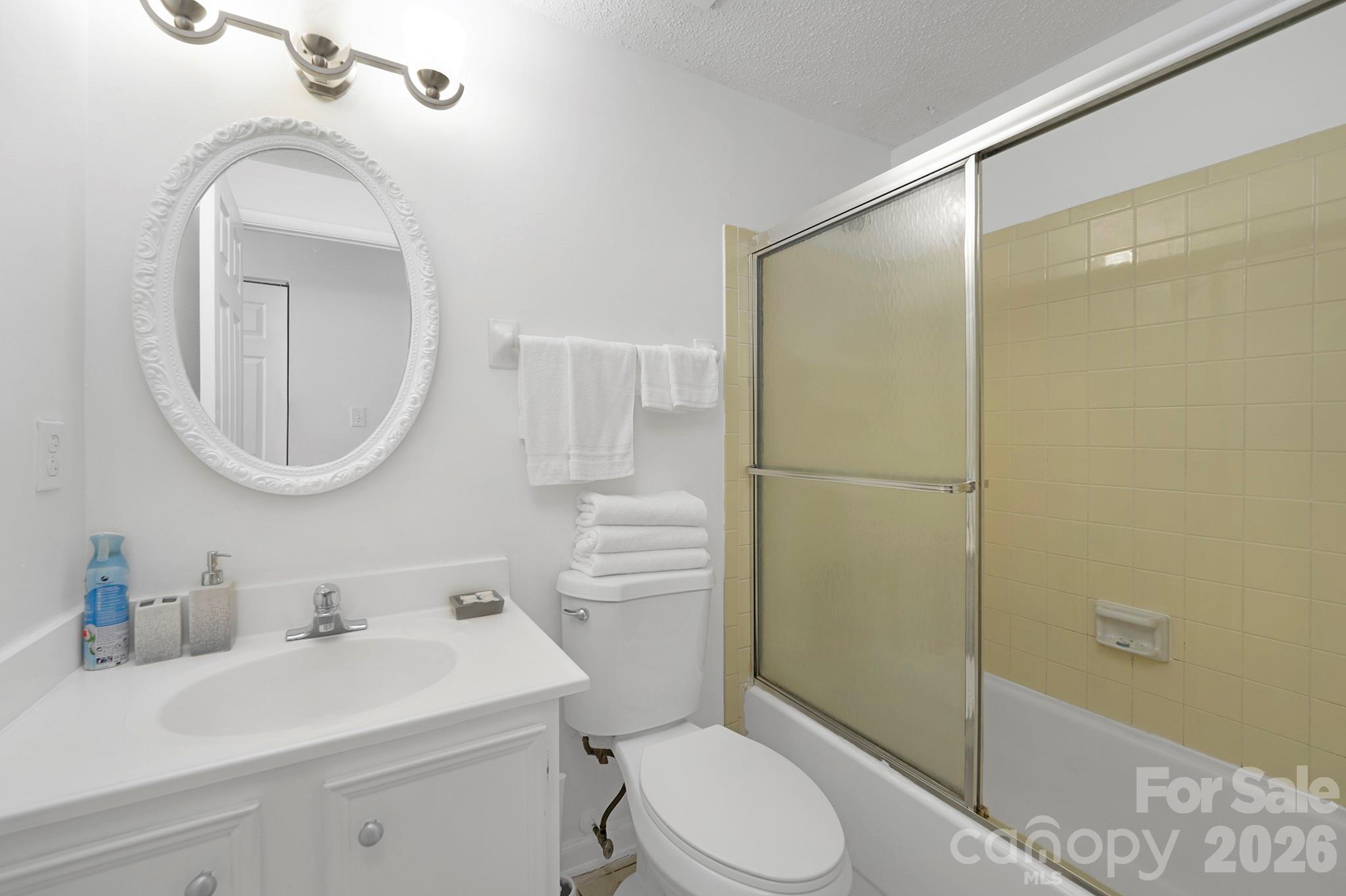524 Regency Drive Charlotte NC 28211