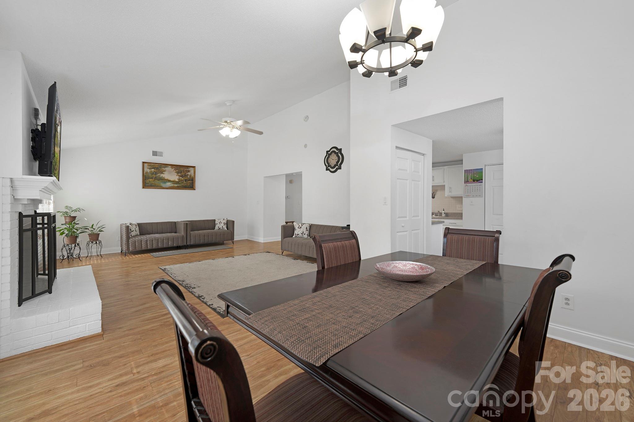 524 Regency Drive Charlotte NC 28211