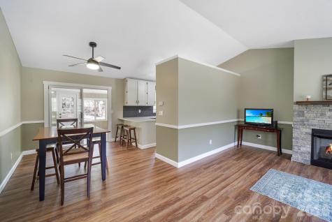 417 Soquili Drive Brevard NC 28712