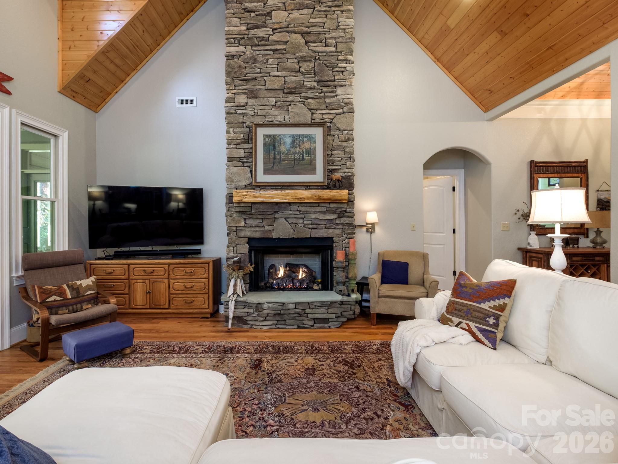 674 Soquili Drive Brevard NC 28712