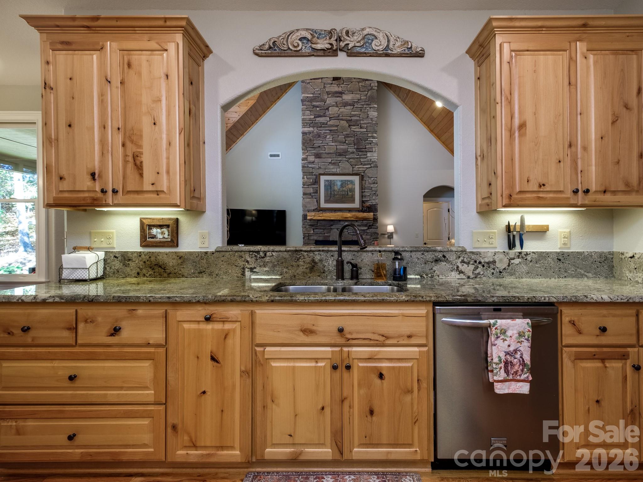 674 Soquili Drive Brevard NC 28712
