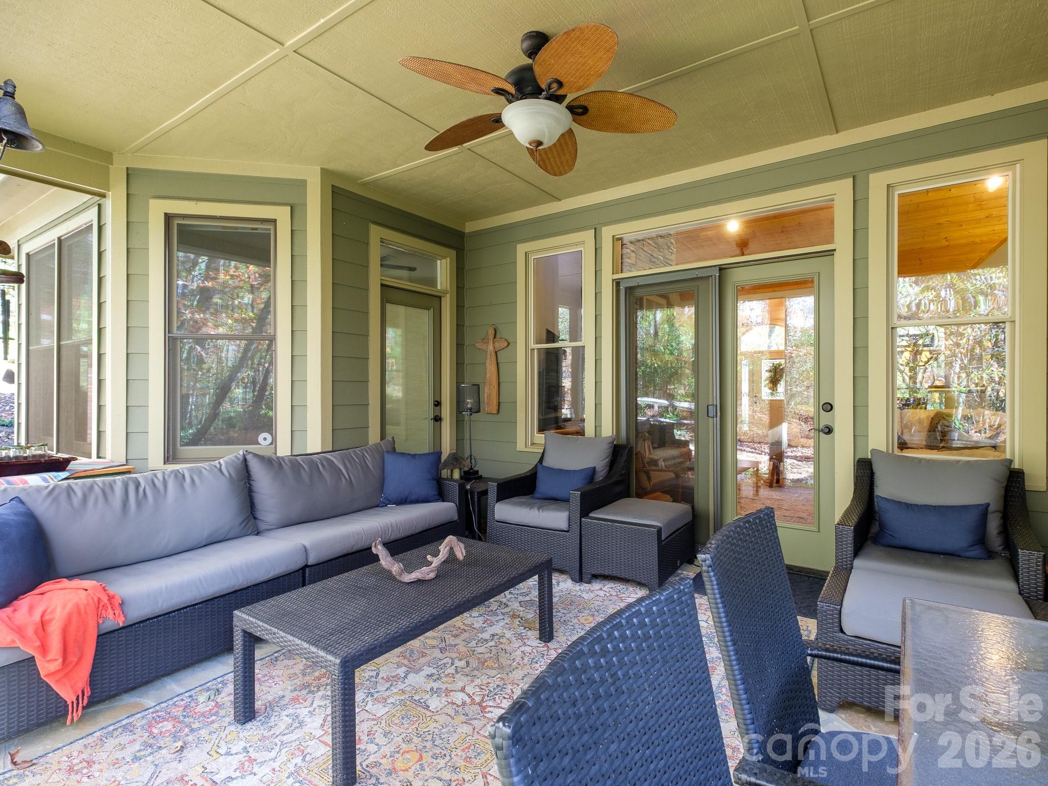 674 Soquili Drive Brevard NC 28712