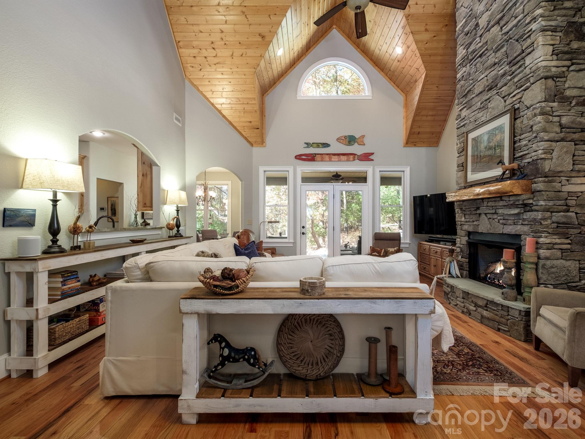 674 Soquili Drive Brevard NC 28712