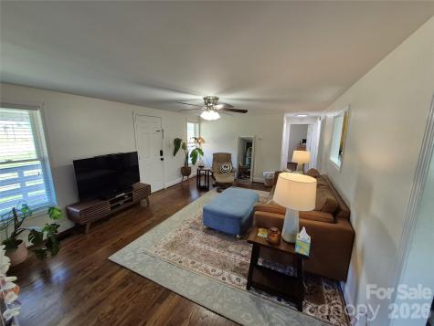 4438 Reepsville Road Vale NC 28168