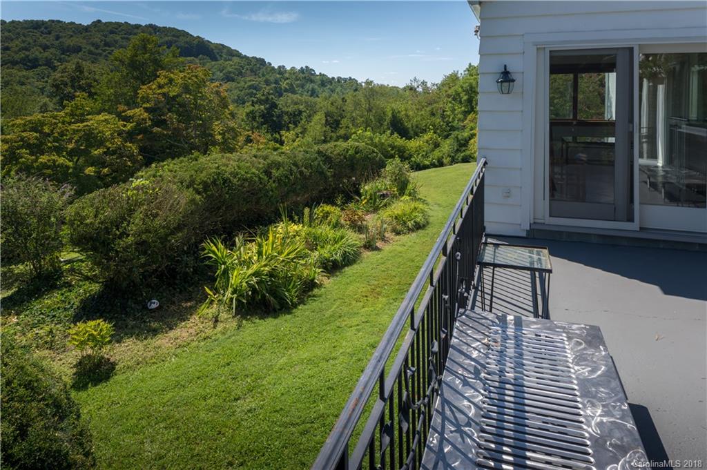 10 Cherry Lane Asheville NC 28804