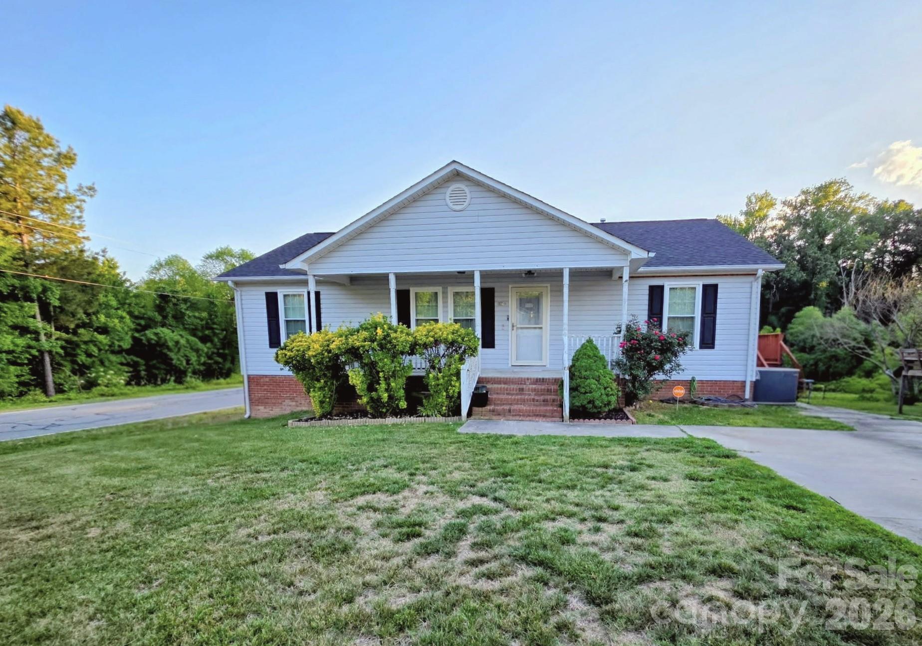 1114 Lakeview Street Kannapolis NC 28083