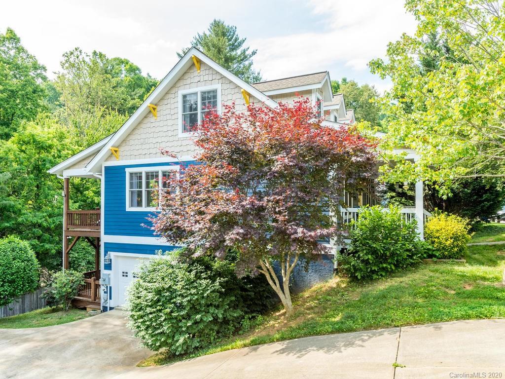 20 Oakhaven Terrace Asheville NC 28803