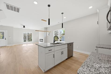 1431 Hilltop Street Albemarle NC 28001