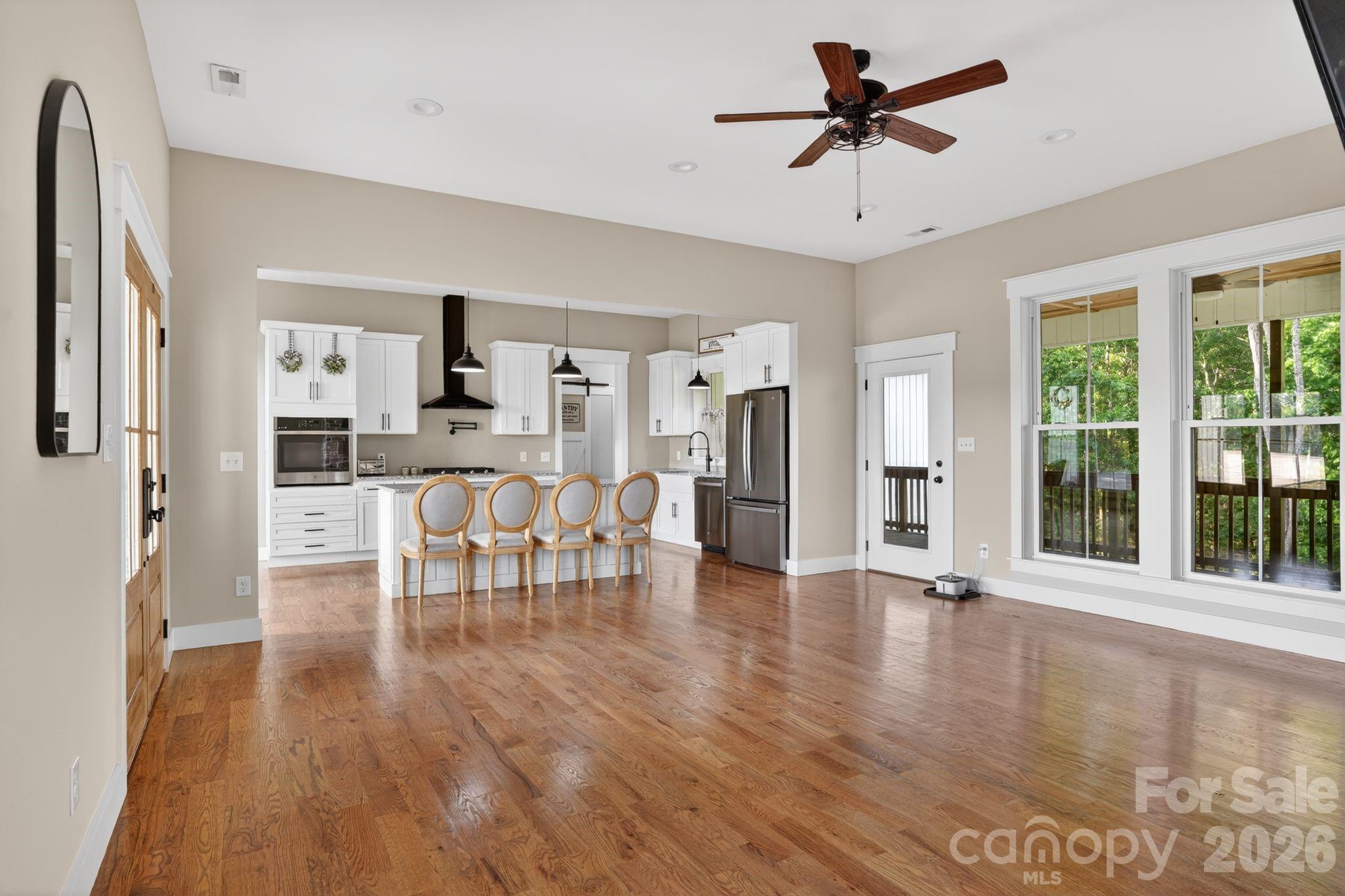 1182 Cape Hickory Road Hickory NC 28601