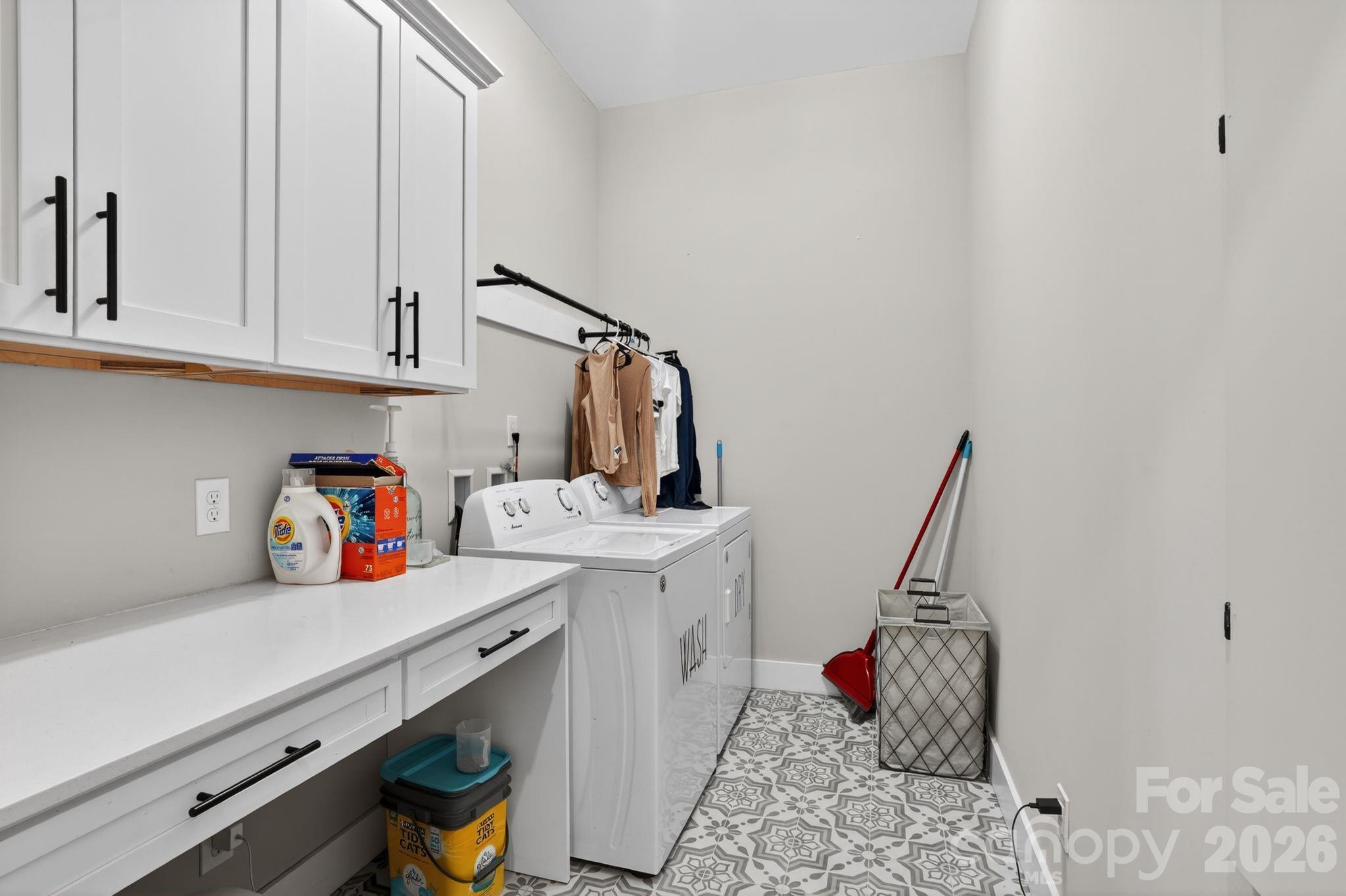 1182 Cape Hickory Road Hickory NC 28601