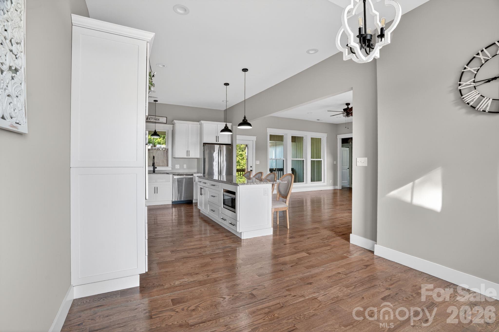 1182 Cape Hickory Road Hickory NC 28601