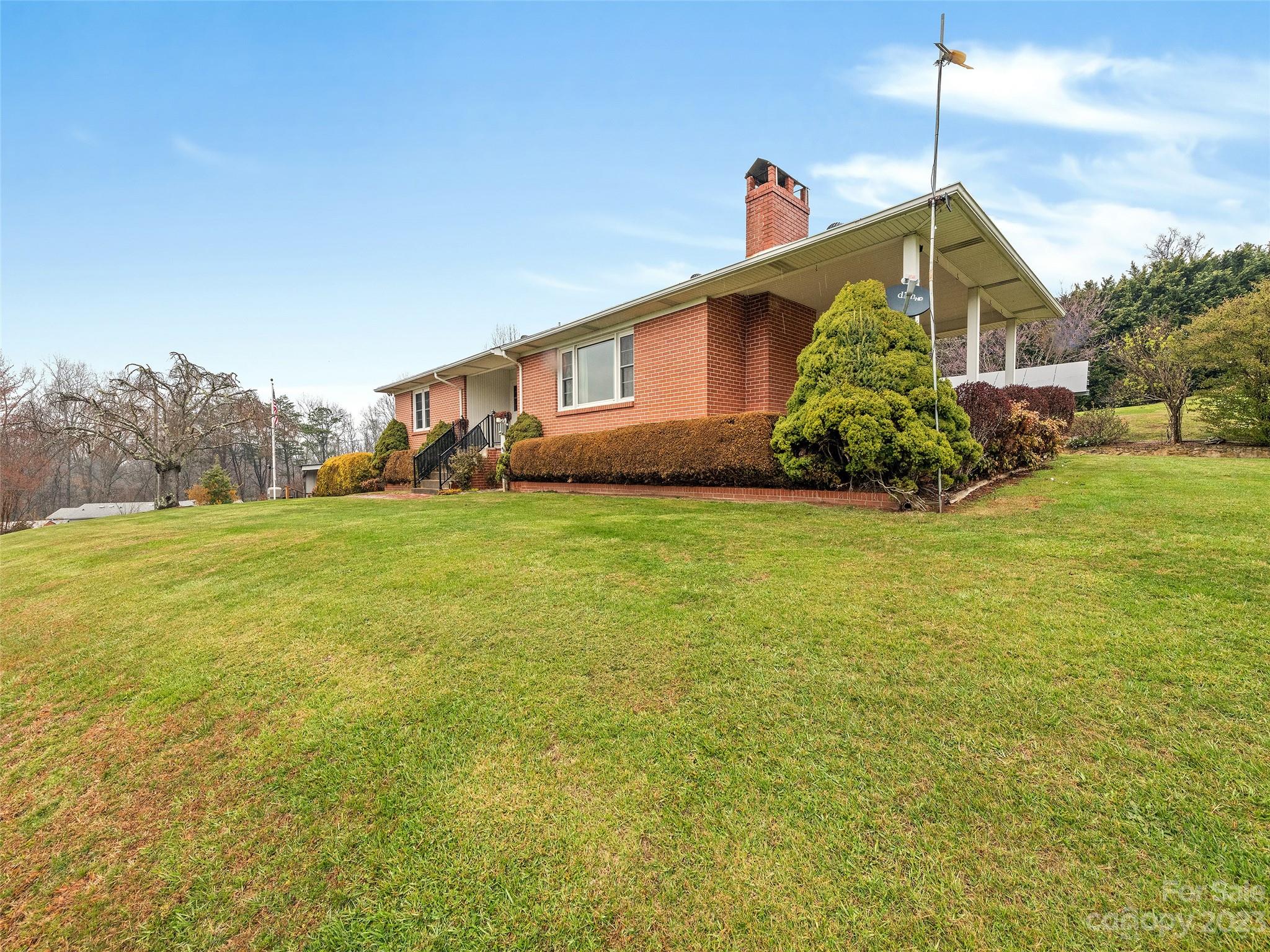 1310 Chestnut Mountain Road Canton NC 28716