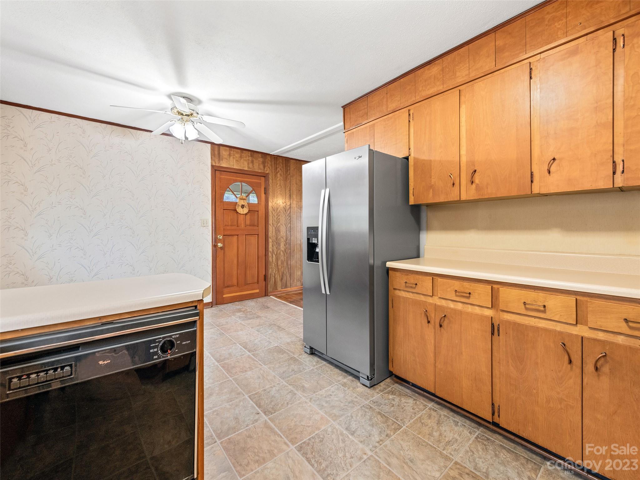 1310 Chestnut Mountain Road Canton NC 28716