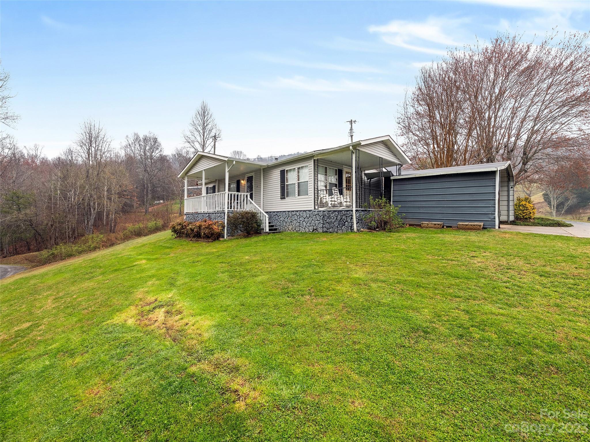 1310 Chestnut Mountain Road Canton NC 28716