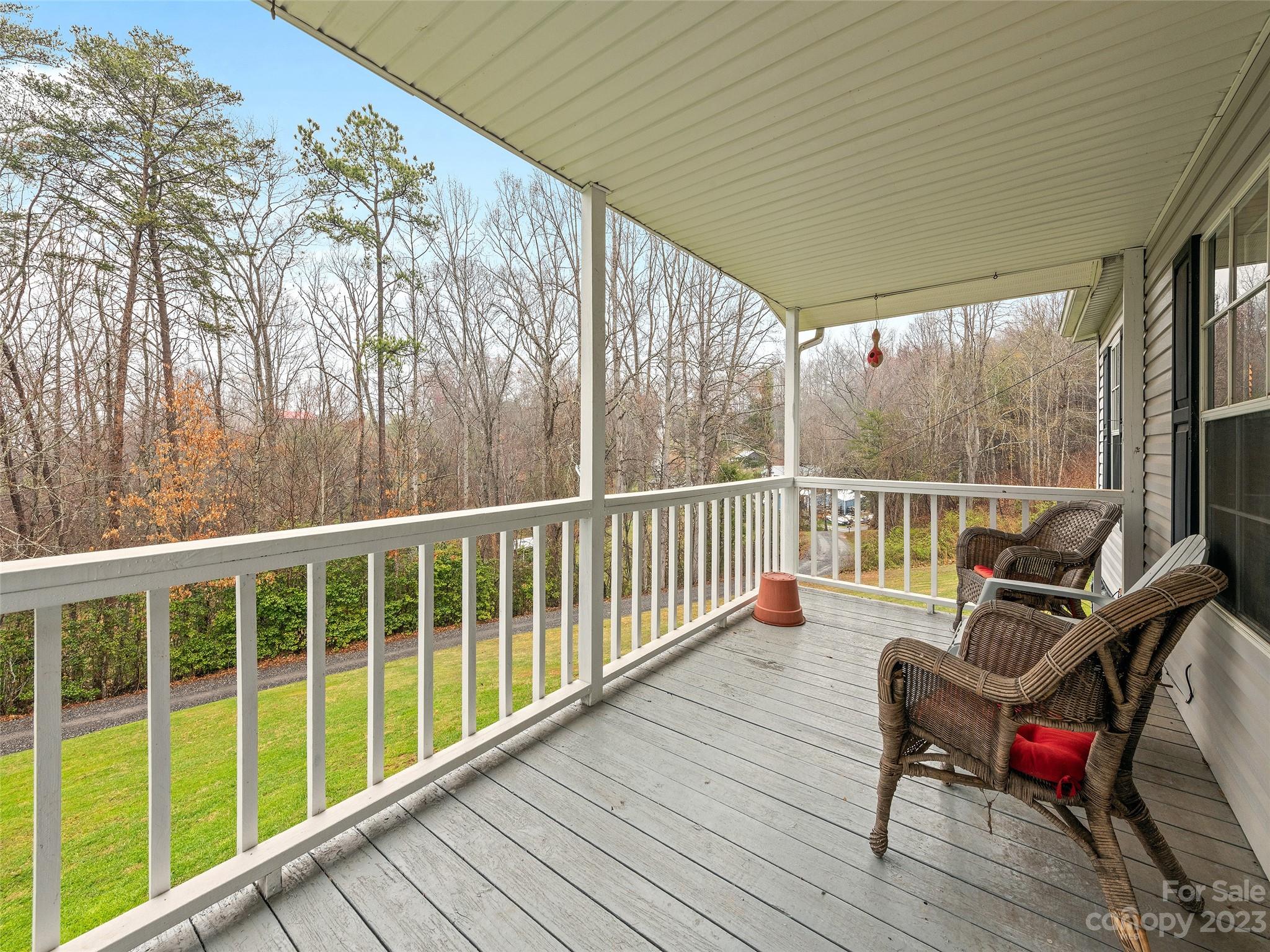 1310 Chestnut Mountain Road Canton NC 28716