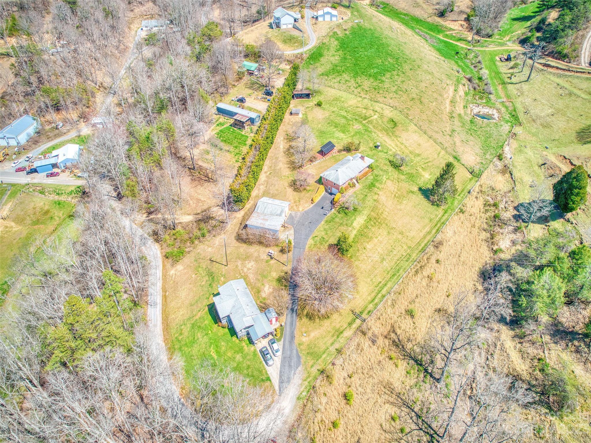 1310 Chestnut Mountain Road Canton NC 28716