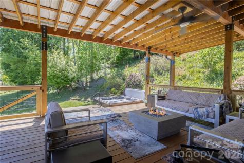 93 Franklin Crest Road Spruce Pine NC 28777