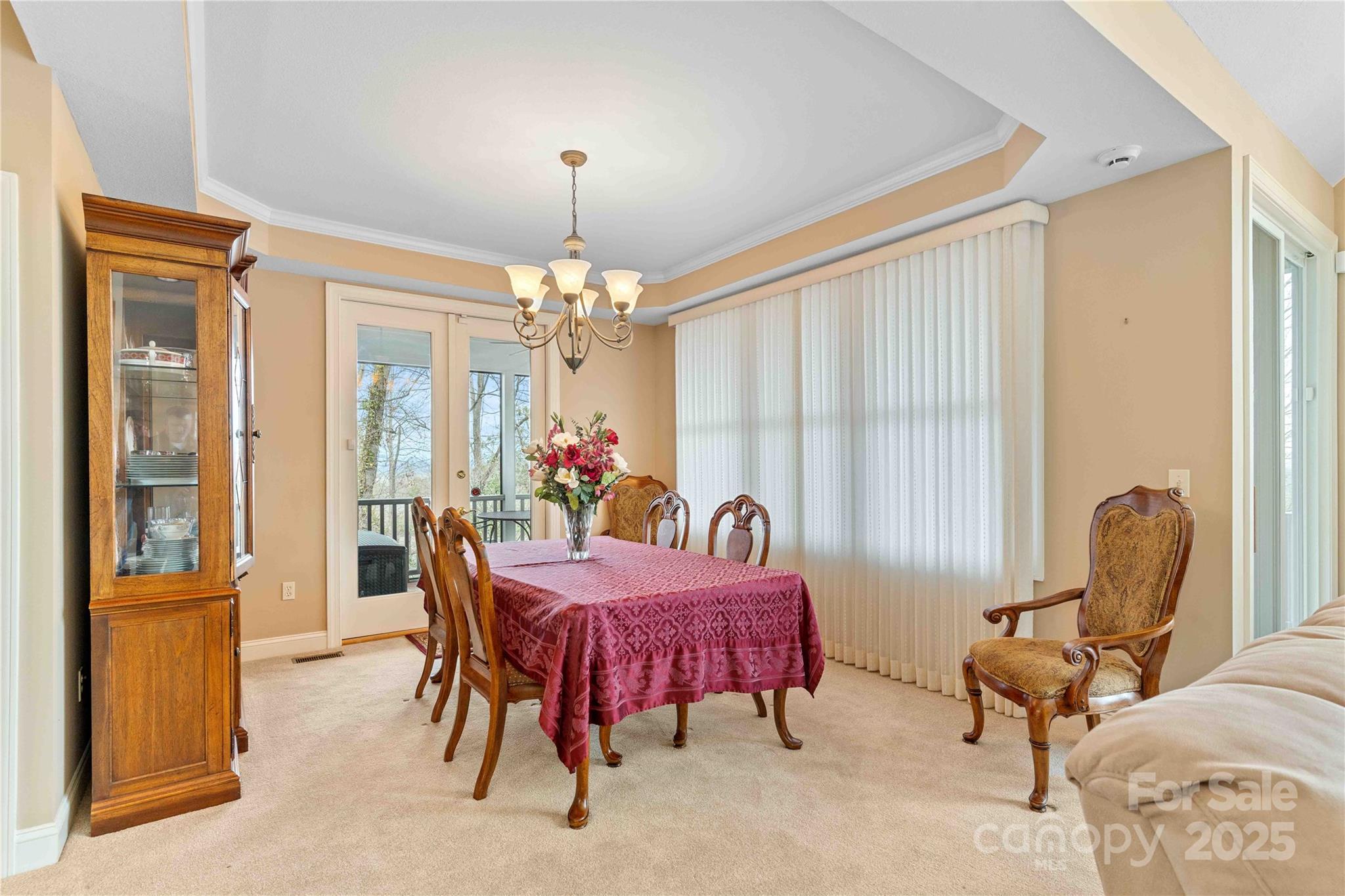 180 High Road Overlook Hendersonville NC 28739