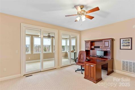 180 High Road Overlook Hendersonville NC 28739