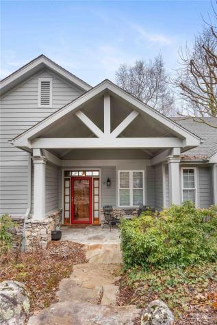 180 High Road Overlook Hendersonville NC 28739