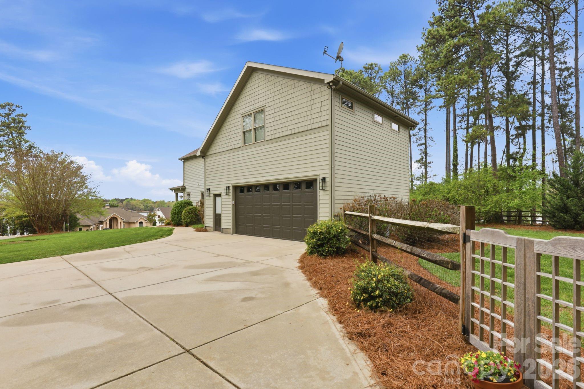 151 Yellow Jacket Circle Mooresville NC 28117