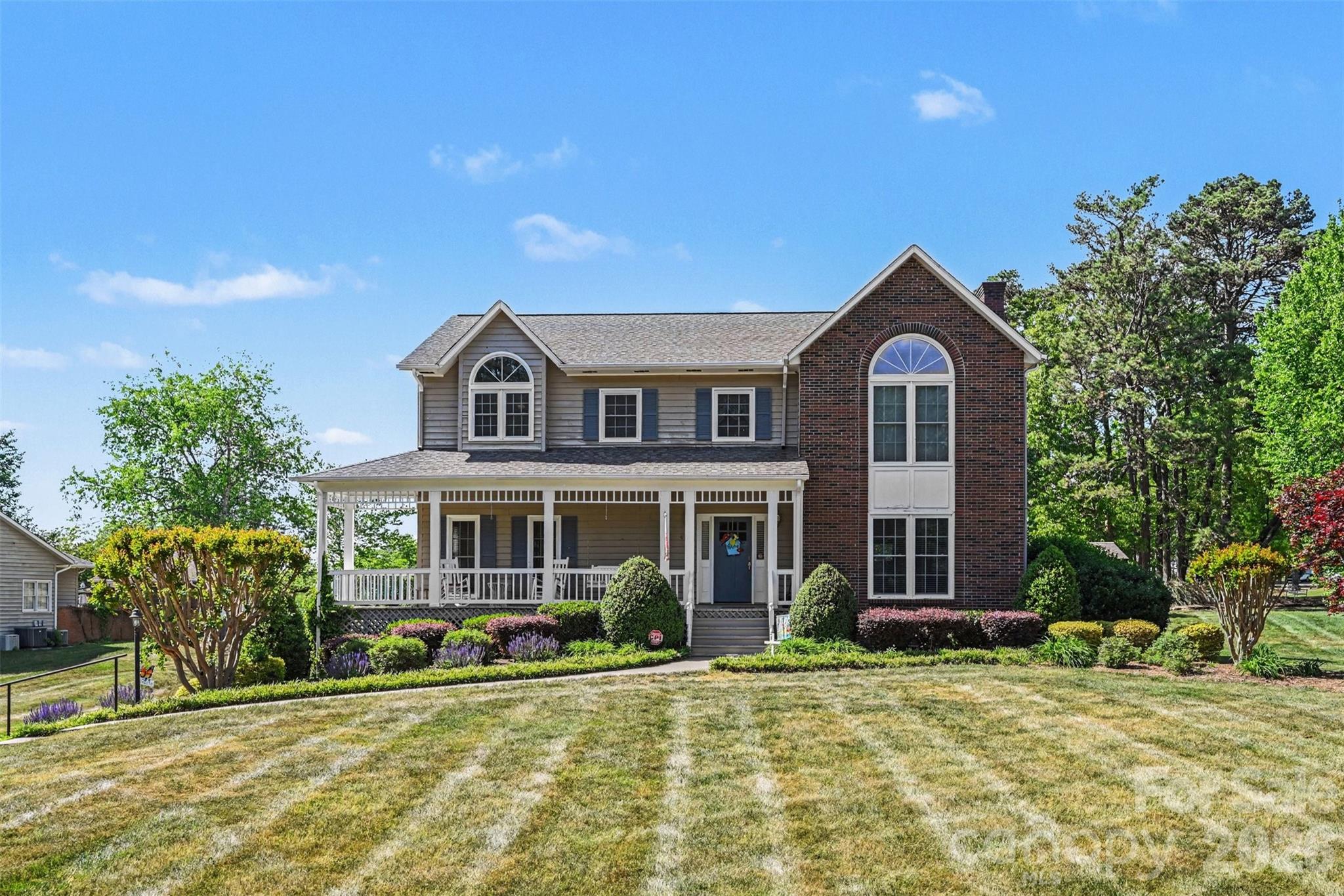 4051 Pinecrest Drive NE Hickory NC 28601