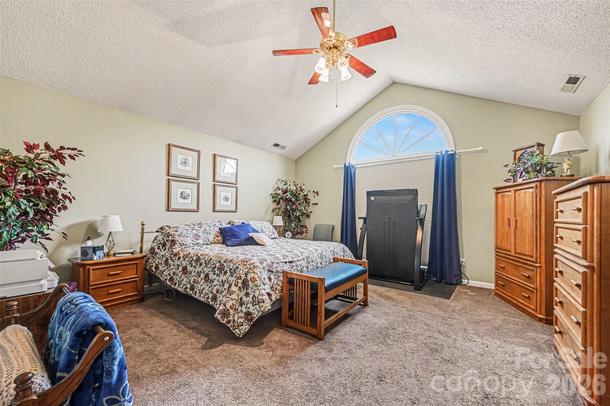 4051 Pinecrest Drive NE Hickory NC 28601