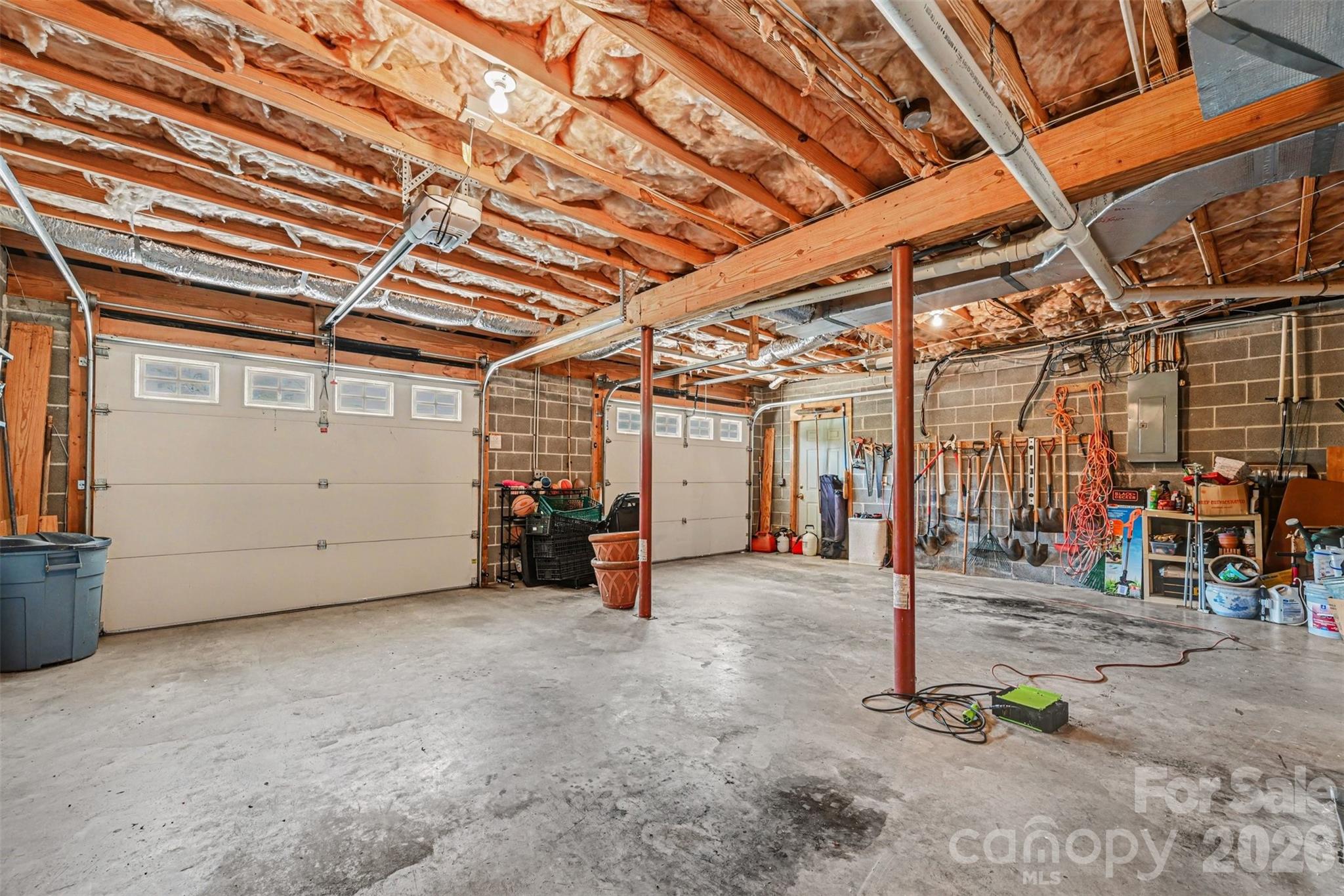 4051 Pinecrest Drive NE Hickory NC 28601