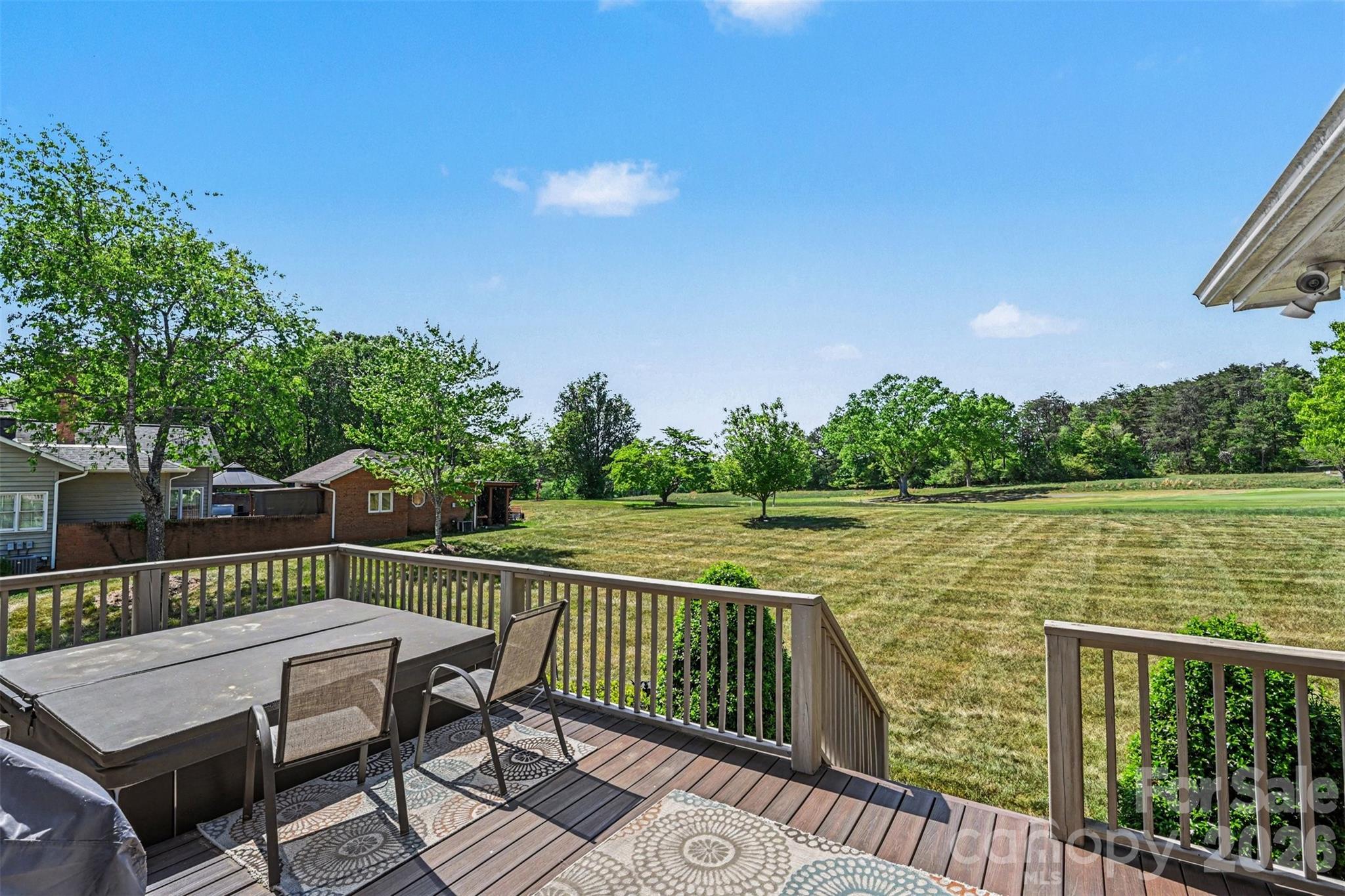 4051 Pinecrest Drive NE Hickory NC 28601