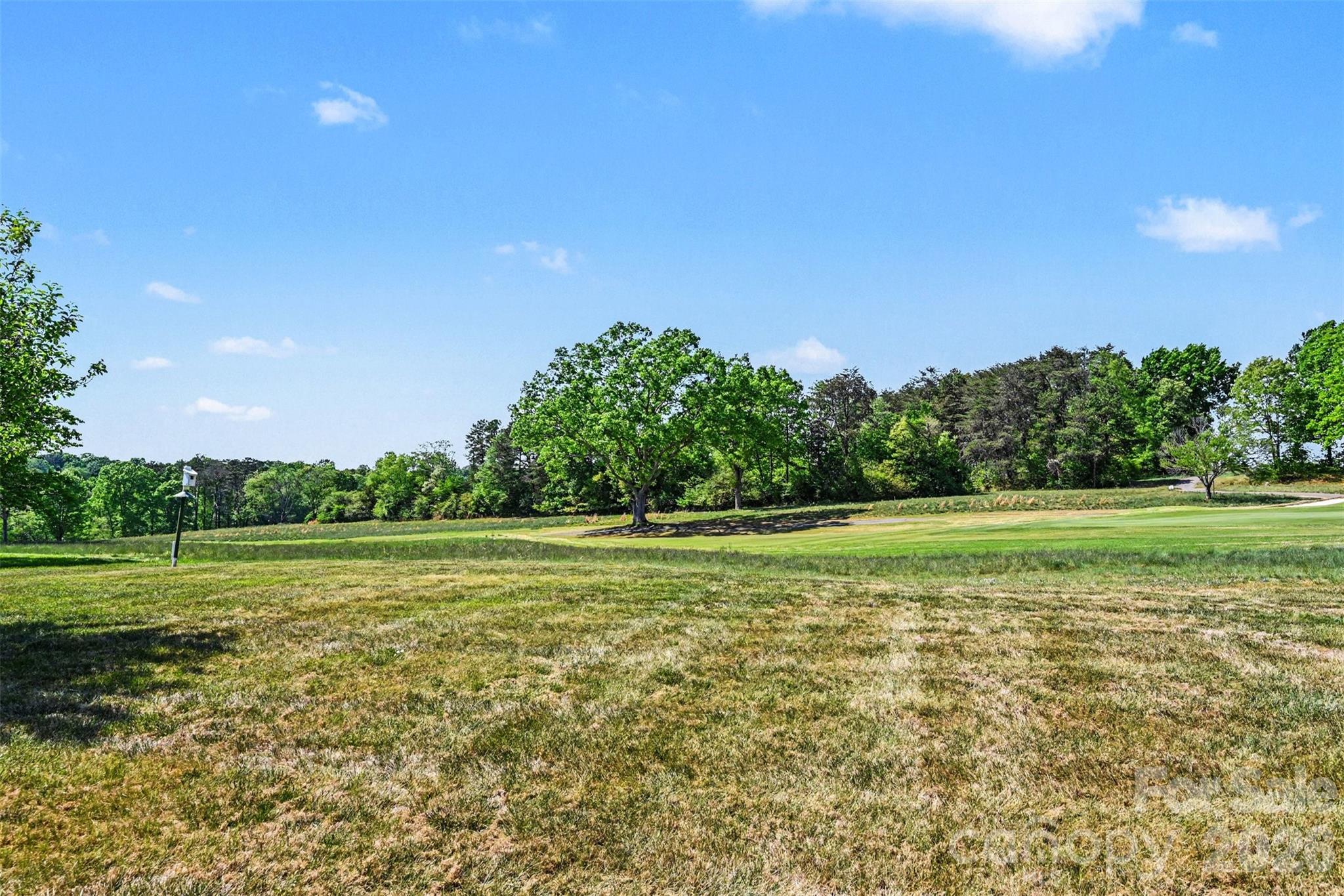4051 Pinecrest Drive NE Hickory NC 28601
