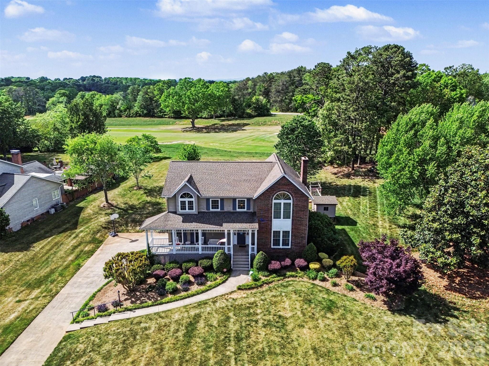 4051 Pinecrest Drive NE Hickory NC 28601