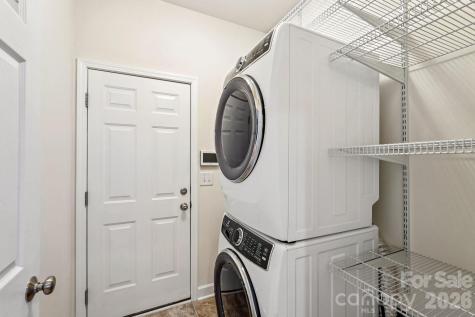 7663 Woodcrest Drive Stanley NC 28164