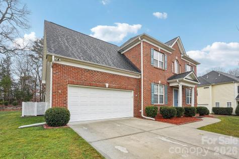 7663 Woodcrest Drive Stanley NC 28164