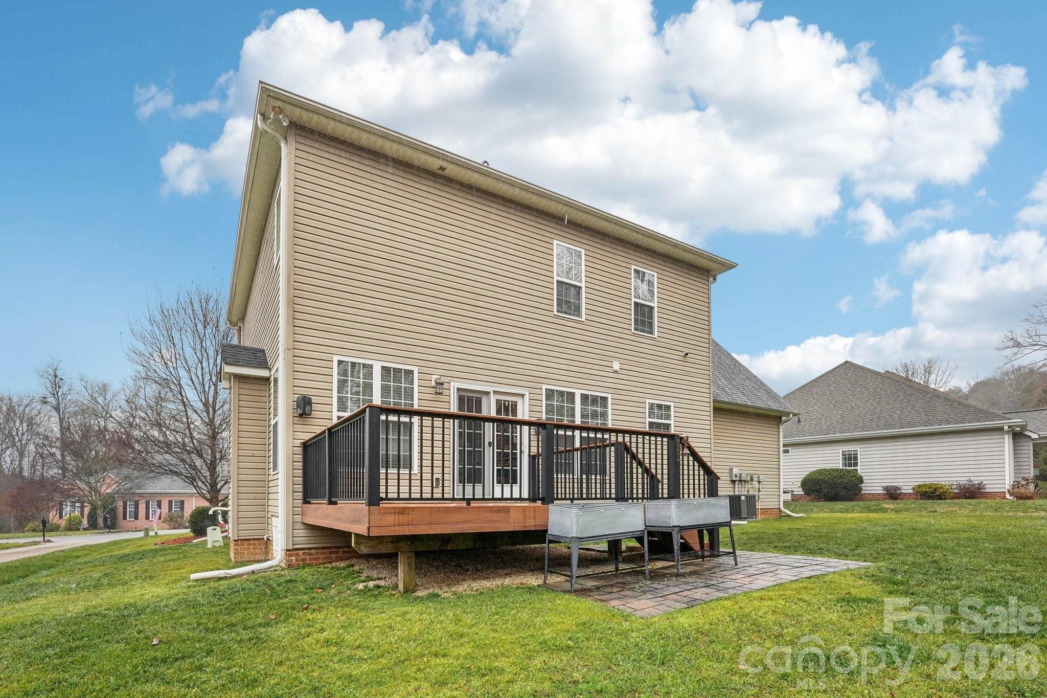 7663 Woodcrest Drive Stanley NC 28164
