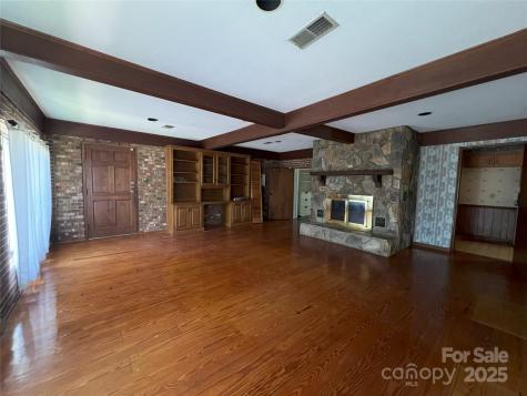 1926 Bud Arthur Bridge Road Spartanburg SC 29307