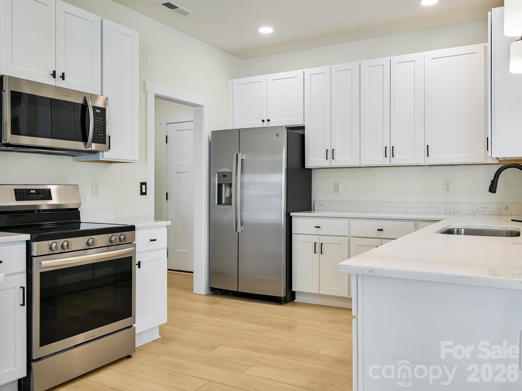 21 N Christie Court Fletcher NC 28732