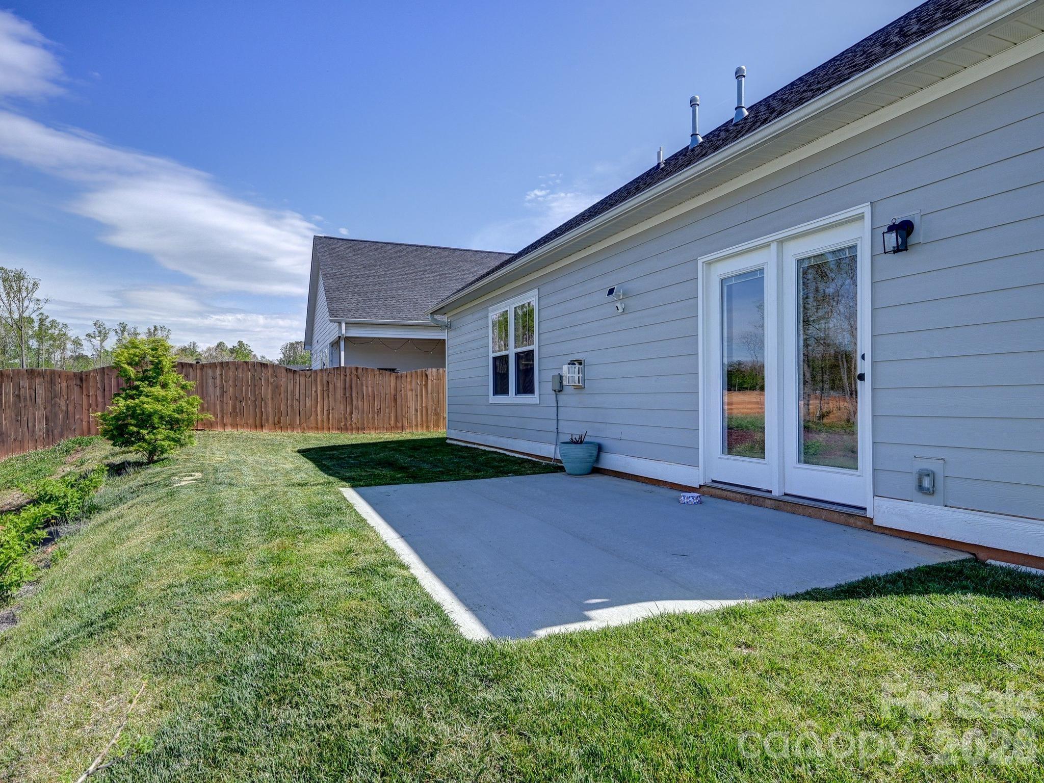 21 N Christie Court Fletcher NC 28732