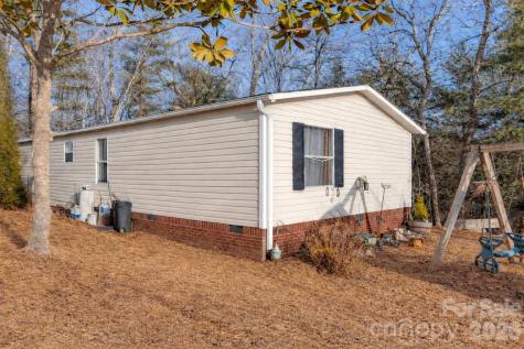 97 Misty Ridge Lane Leicester NC 28748