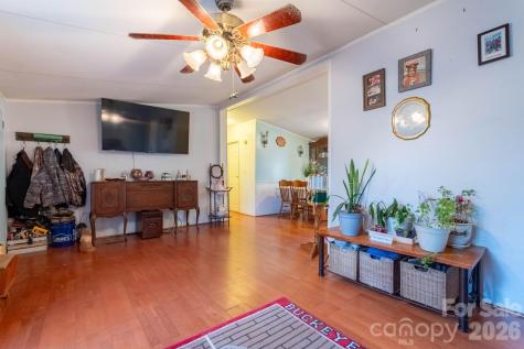 97 Misty Ridge Lane Leicester NC 28748