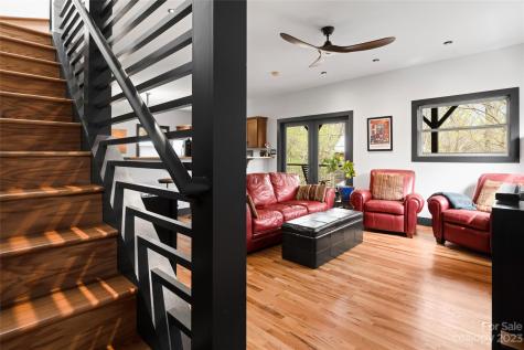 354 Riverview Drive Asheville NC 28806