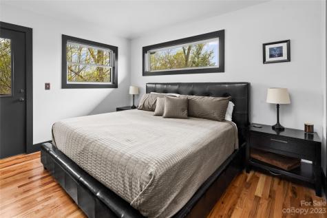 354 Riverview Drive Asheville NC 28806