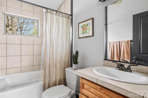 354 Riverview Drive Asheville NC 28806