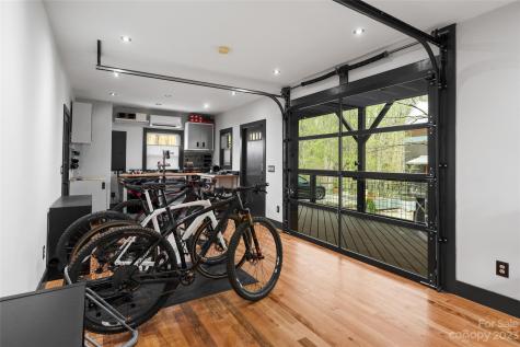 354 Riverview Drive Asheville NC 28806