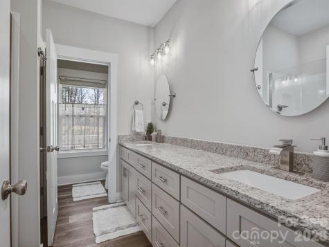 9464 Riviera Drive Sherrills Ford NC 28673