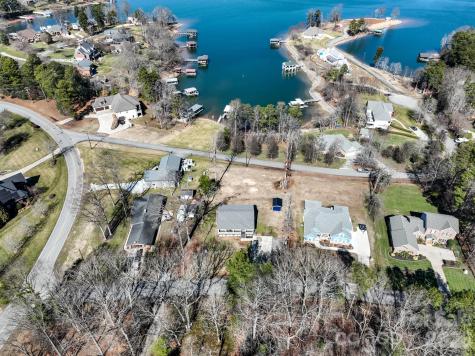 9464 Riviera Drive Sherrills Ford NC 28673