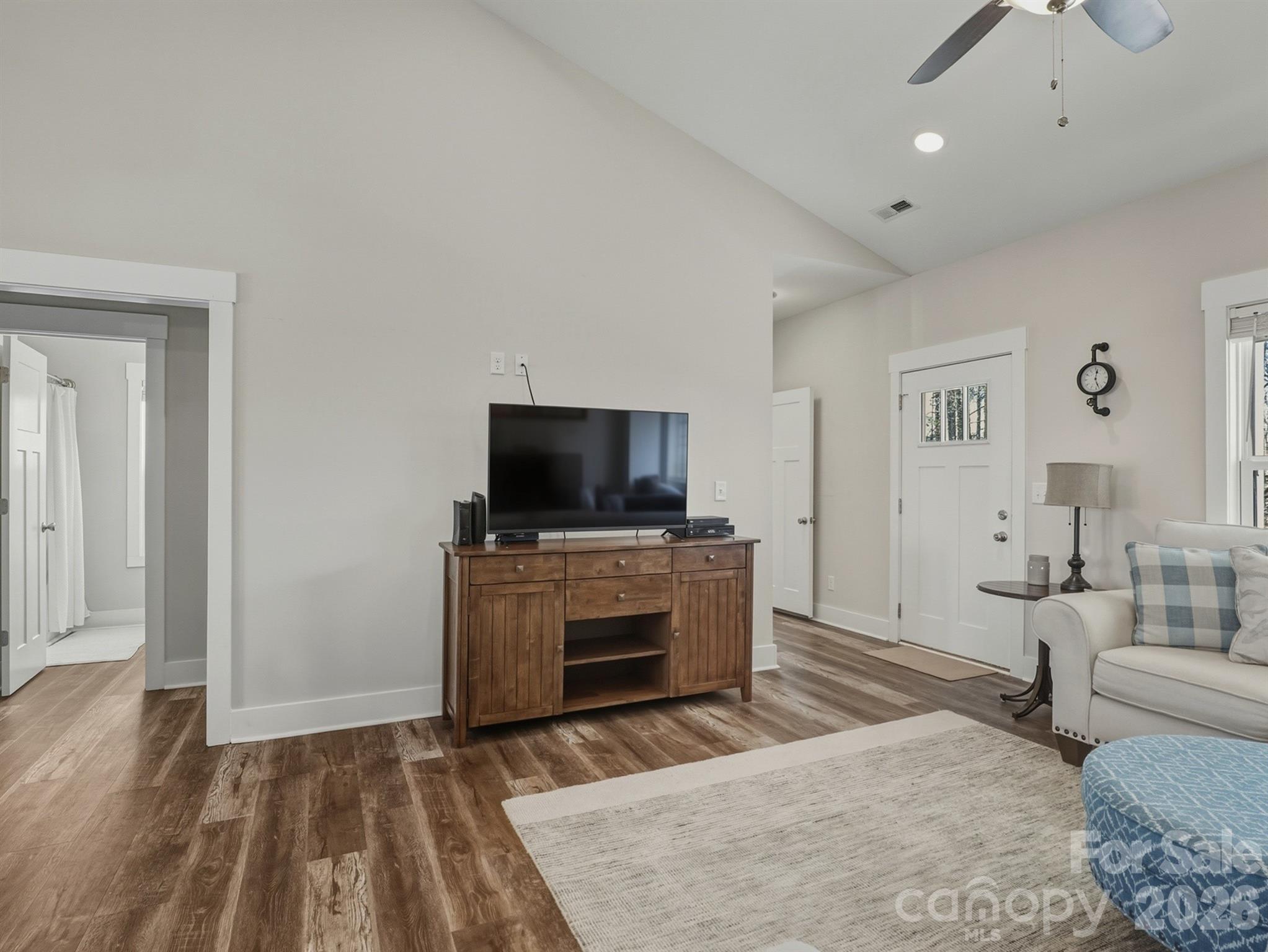 9464 Riviera Drive Sherrills Ford NC 28673