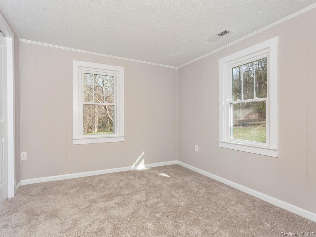 730 Morgan Hill Road Fairview NC 28730