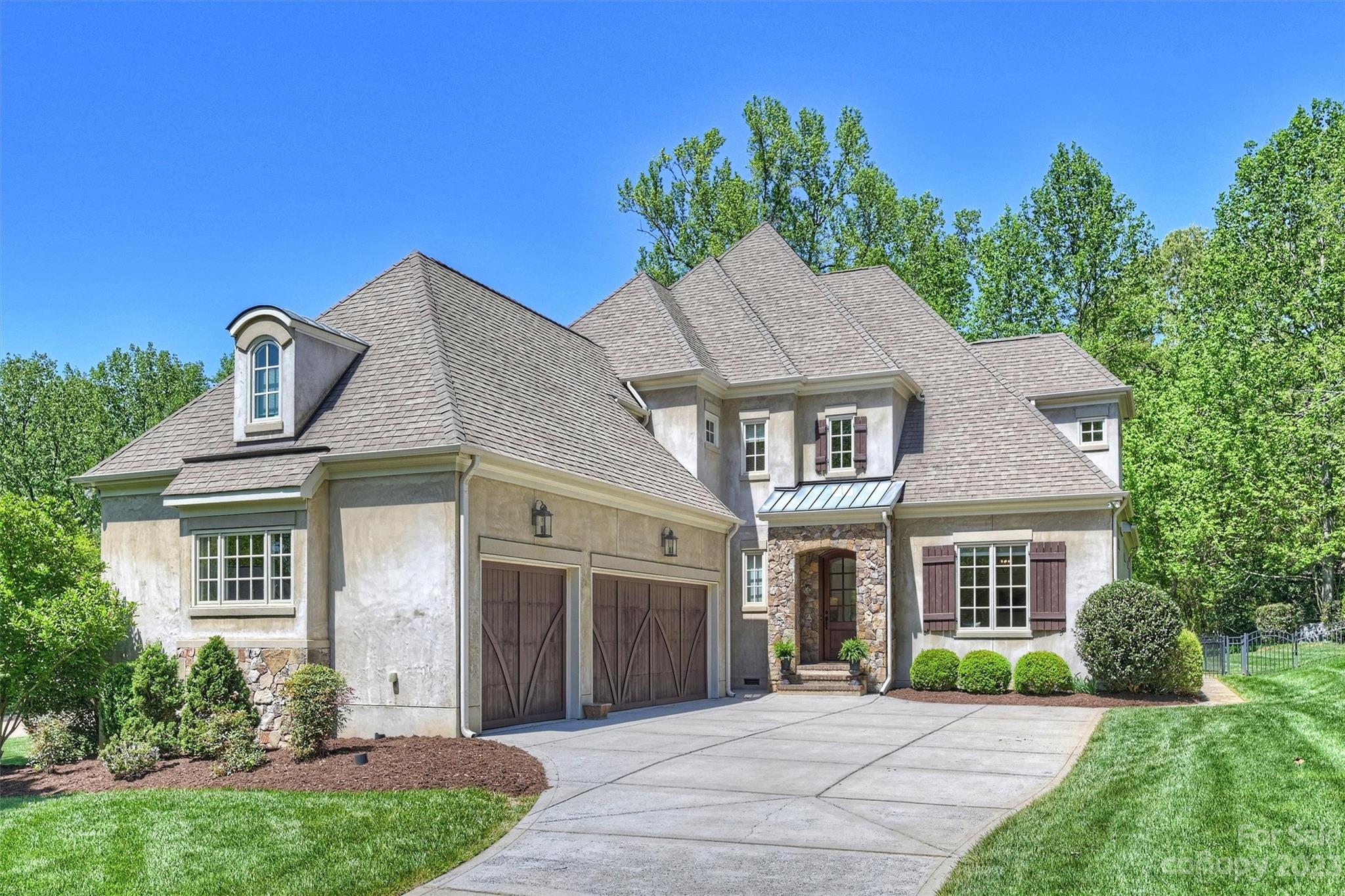 312 Wellingshire Court Matthews NC 28105