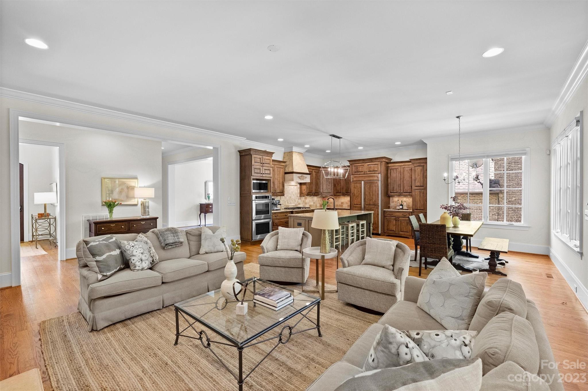 312 Wellingshire Court Matthews NC 28105